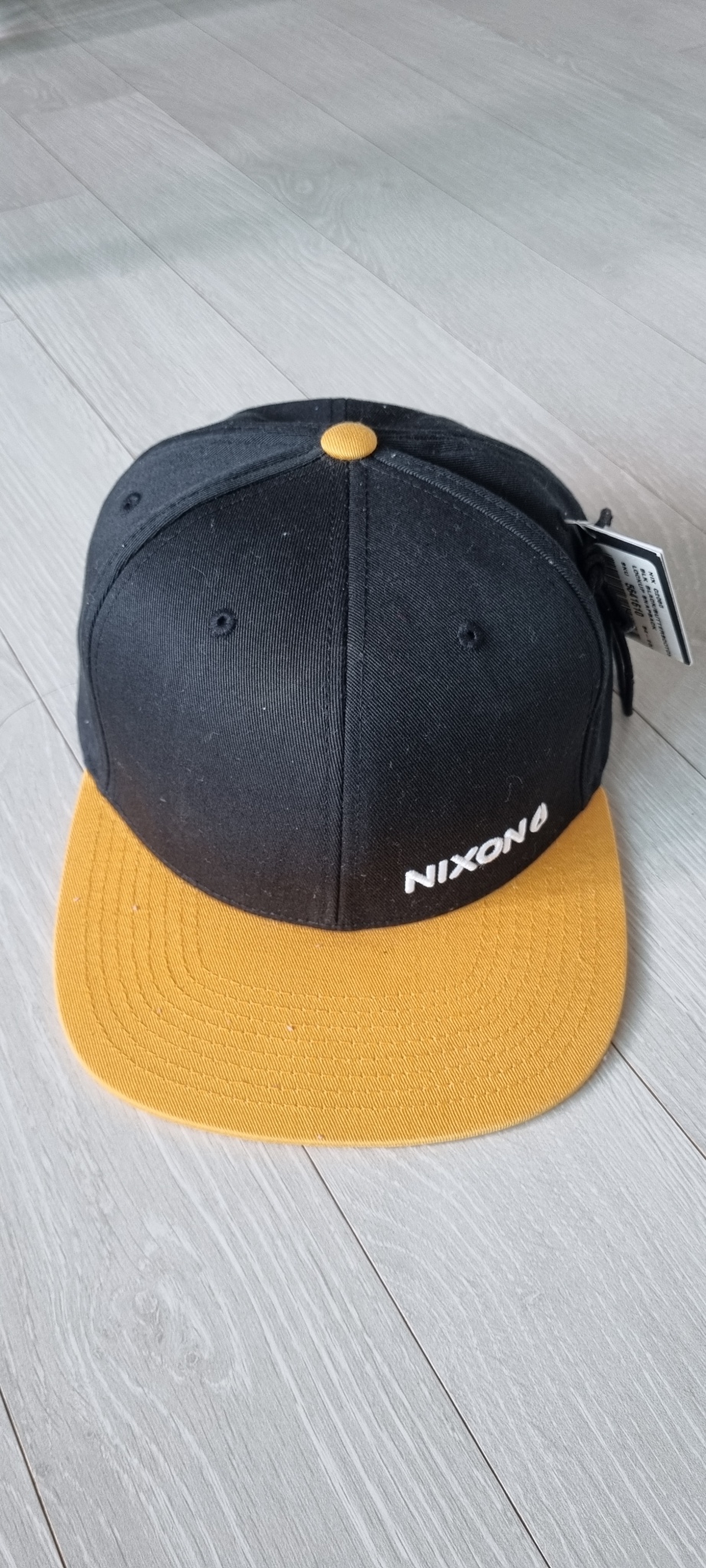 (새상품) 닉스 스냅백 모자. 야구모자