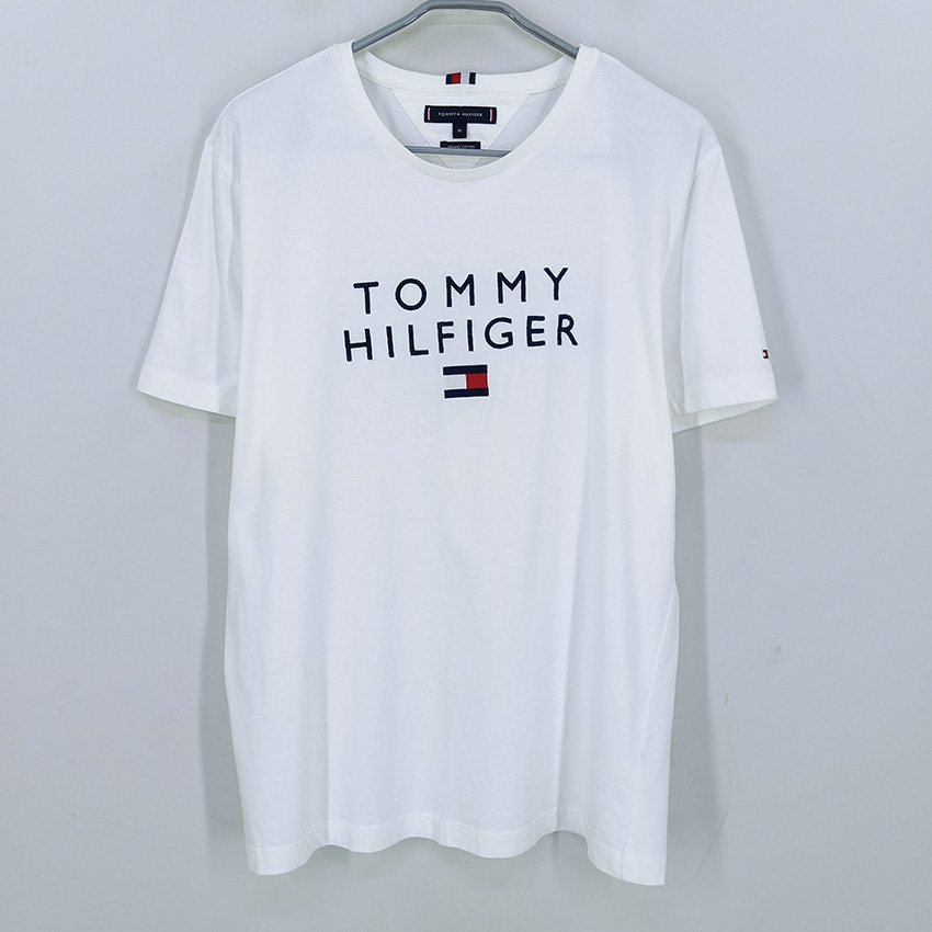 타미힐피거 남성 여름 로고자수 반팔티 화이트 (HU44781)