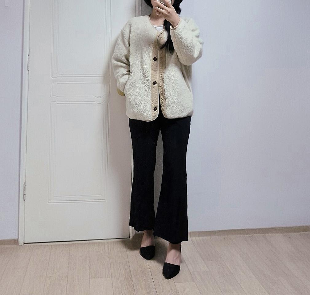 베이지 포버튼 뽀글이 양털 자켓
