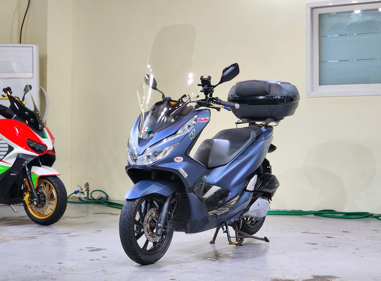 20년식 pcx125 오토바이 판매