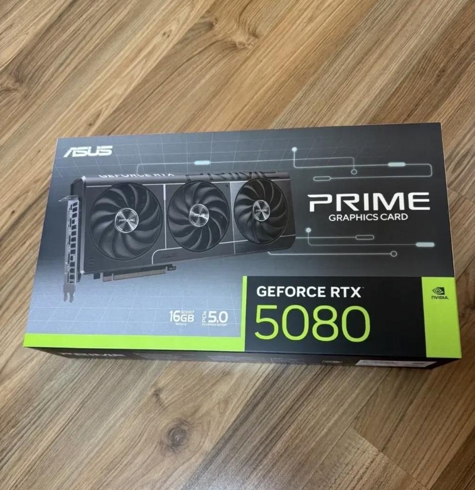 ASUS RTX 5080 16GB 그래픽카드 미개봉