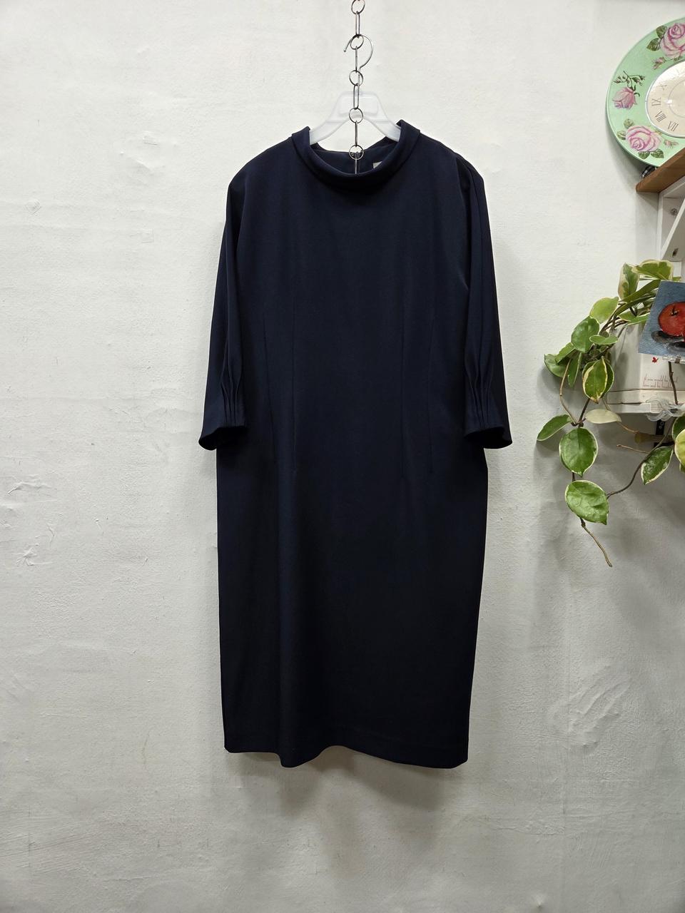BCBG 네이비 원피스66