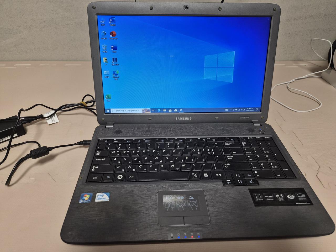 삼성 노트북 r530  15.6인치 팝니다