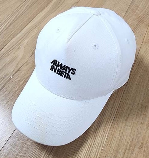 뉴발란스 모자