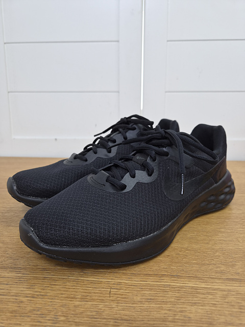 NIKE 나이키 레볼루션 운동화 21년식