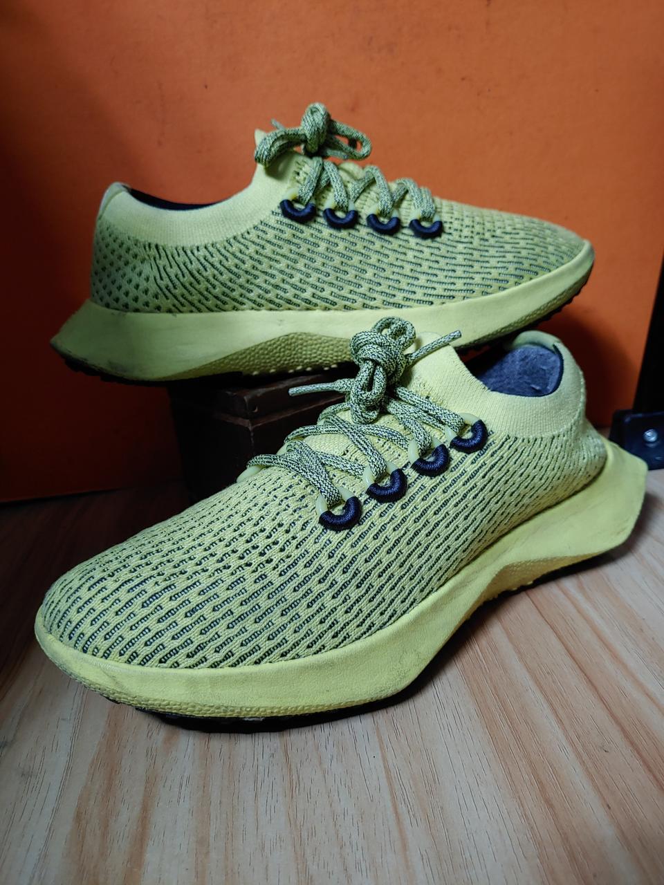 올버즈 스니커즈 (표기250 추천사이즈245)