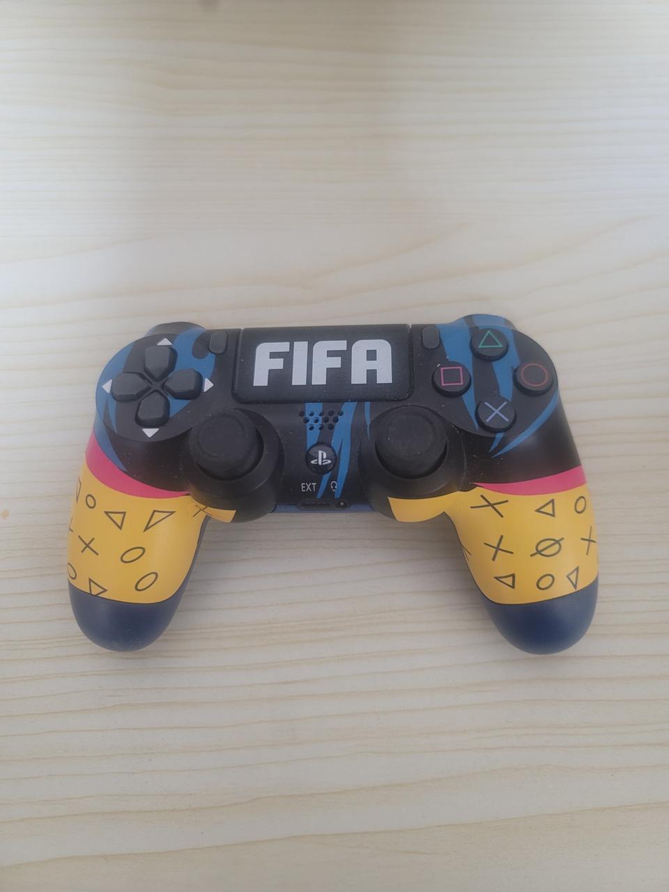FIFA 에디션 PS4 듀얼쇼크4 컨트롤러