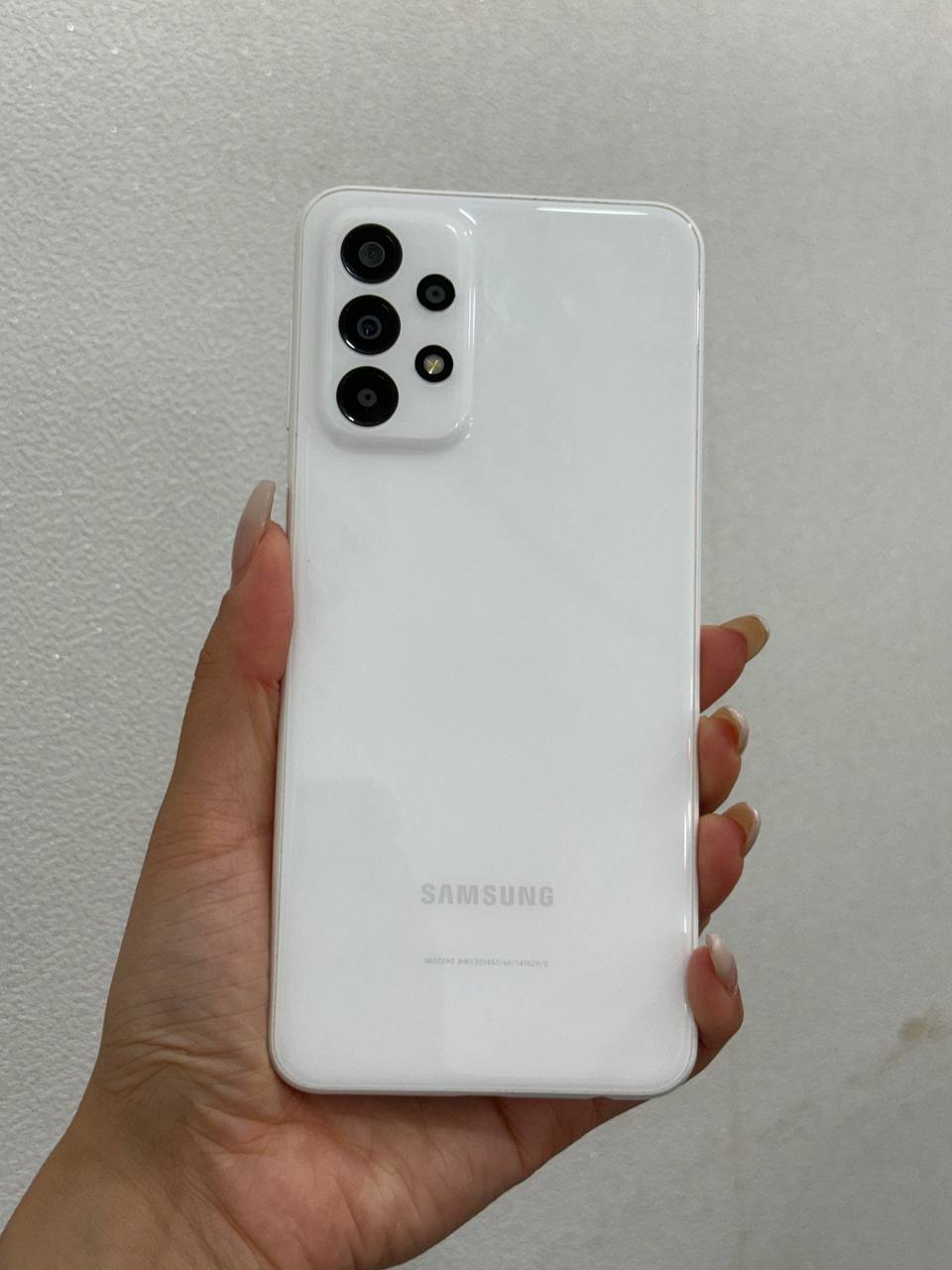갤럭시A23 화이트 128GB Y1936