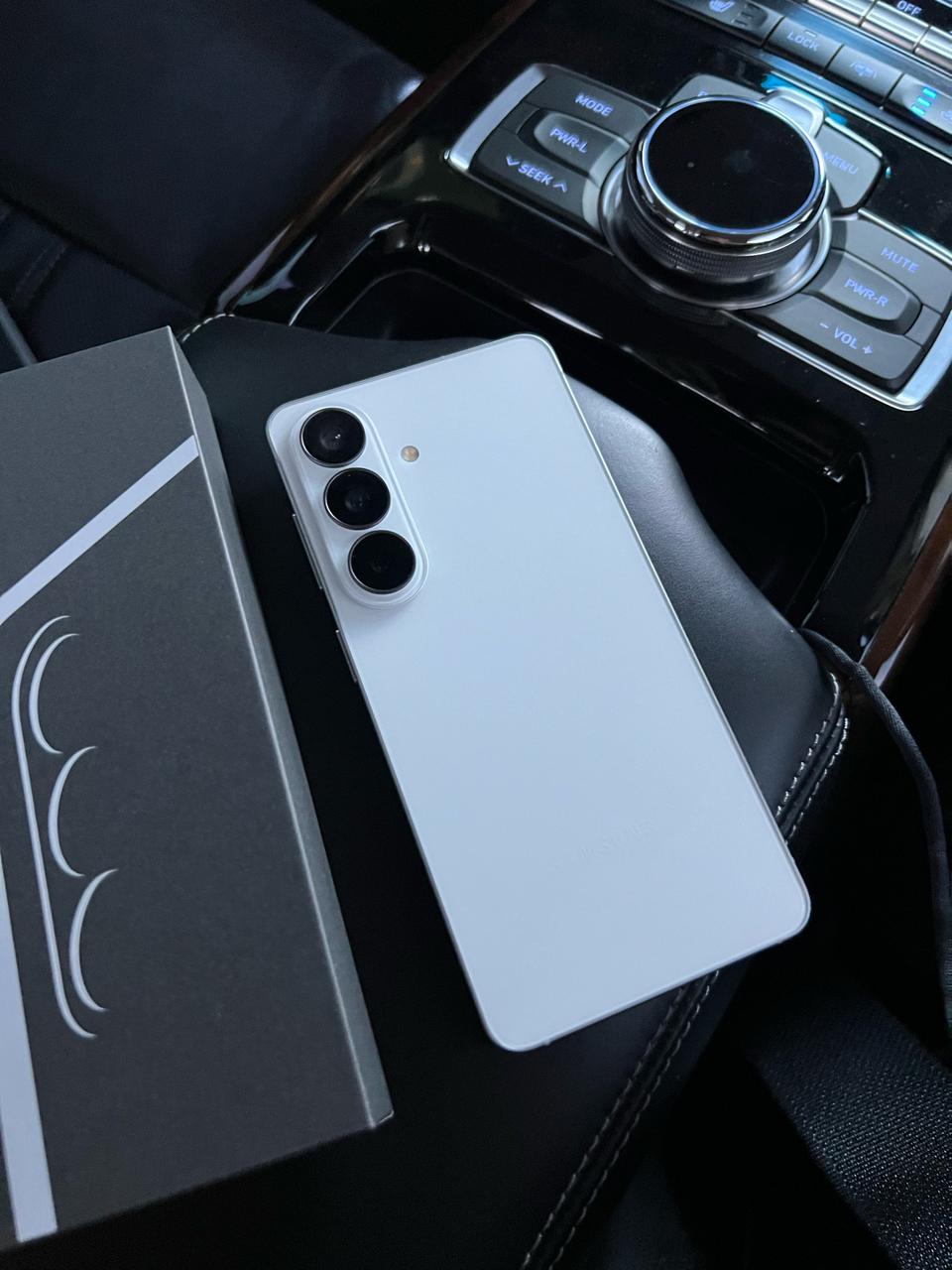 새거급 갤럭시S26 화이트 256GB 풀박스