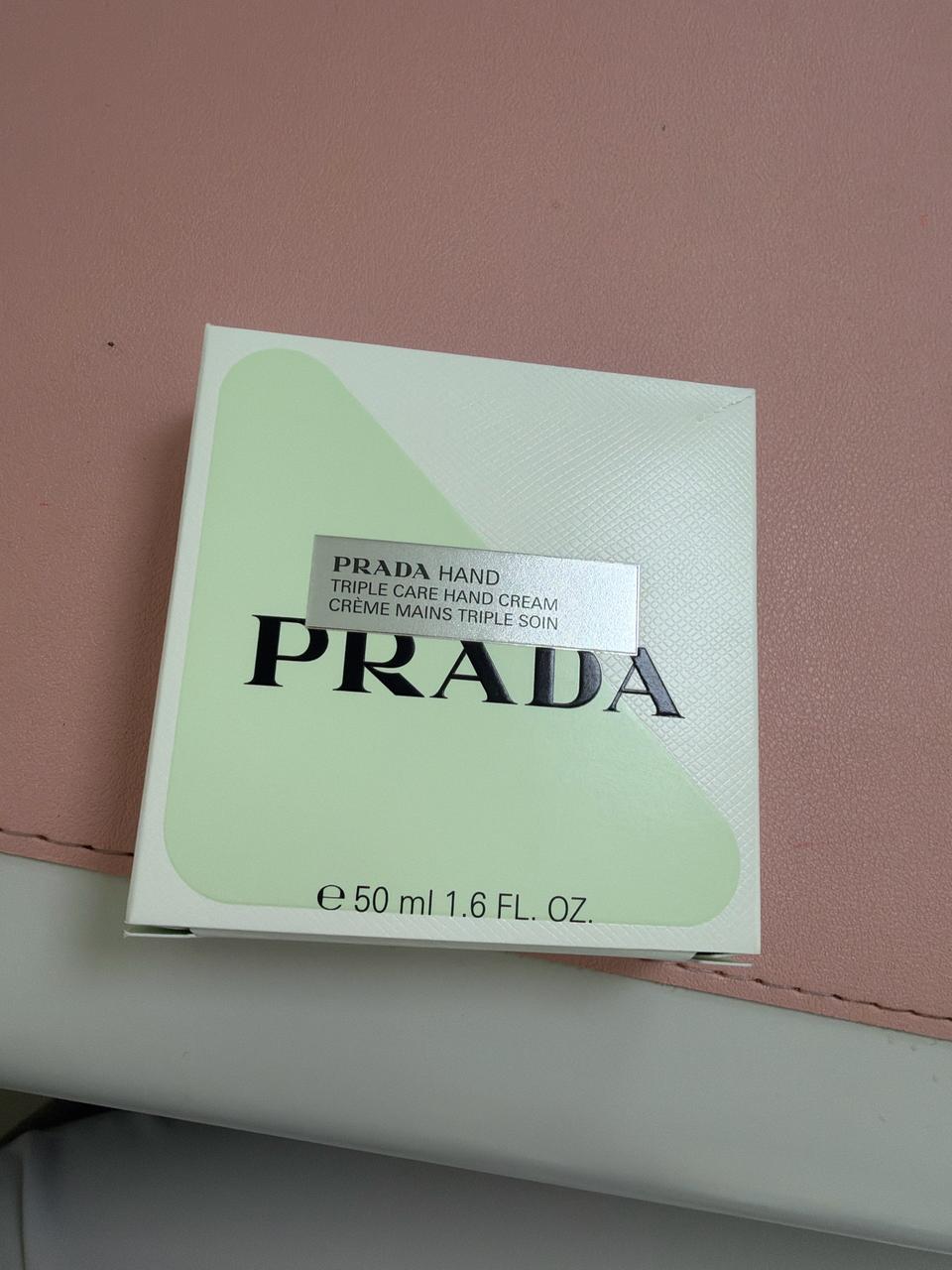 프라다 핸드크림 새상품