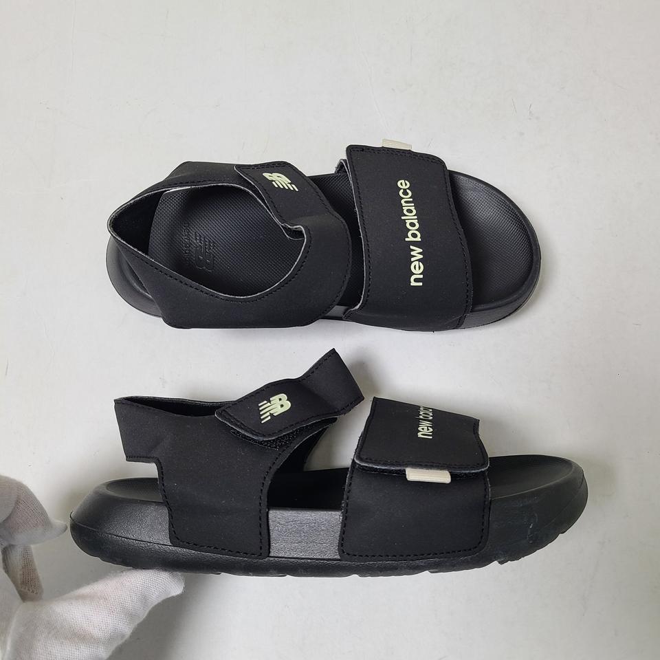 (무료배송) 220mm 뉴발란스 샌들