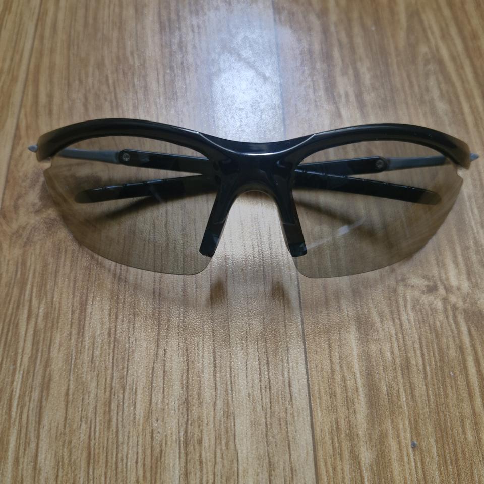 스포츠 선글라스