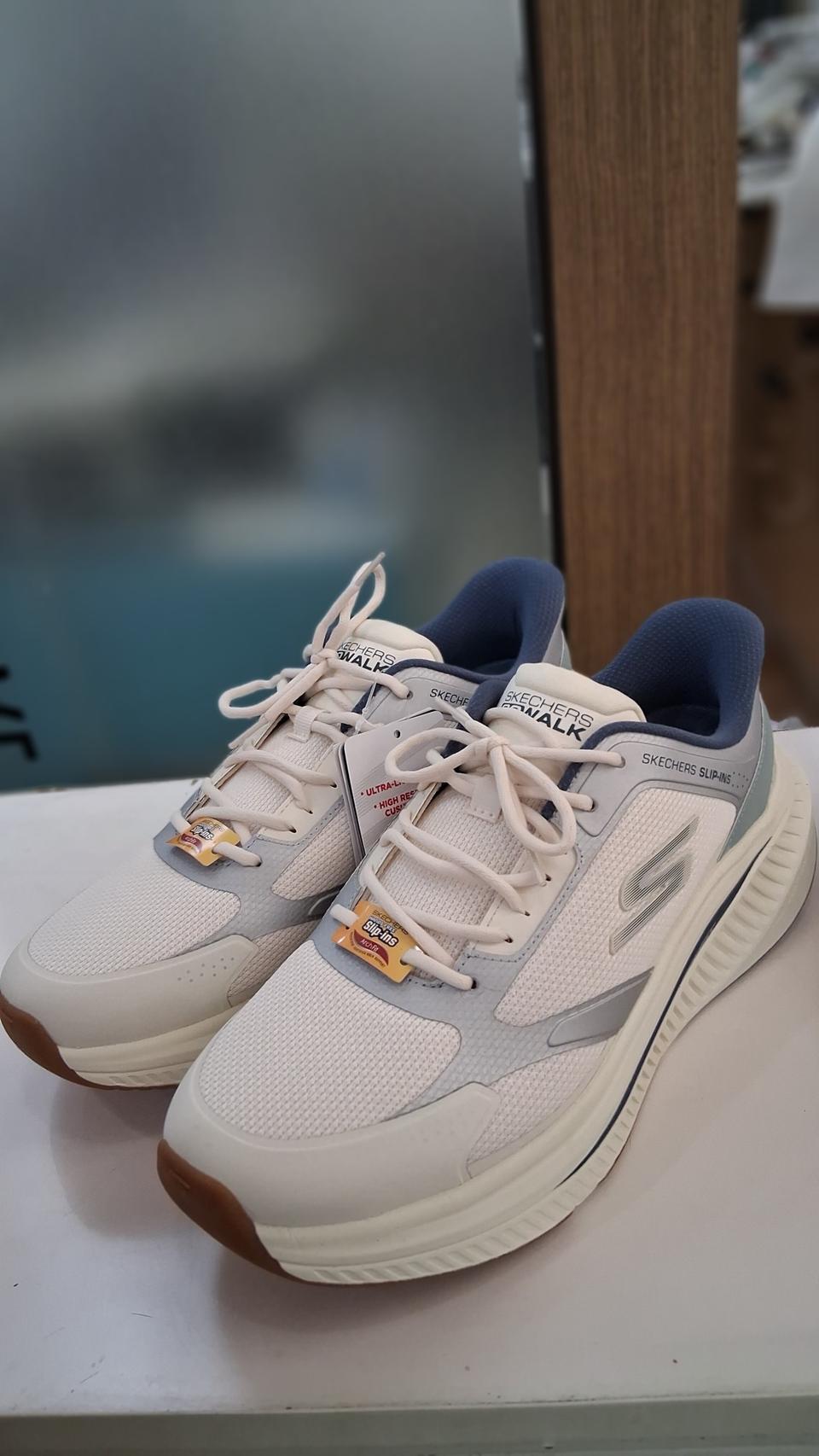 최고급 스케처스 아치핏 Skechers Arch Fit Infinity