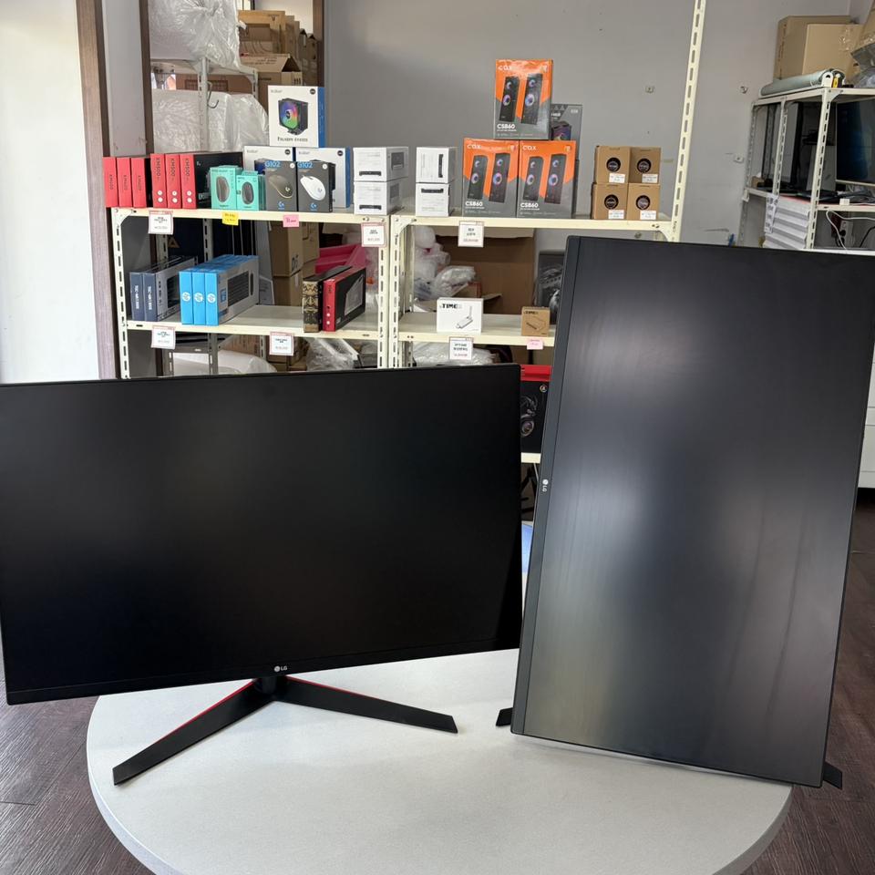 LG 울트라기어 32인치 QHD 모니터 144Hz 게이밍! 무료배송!