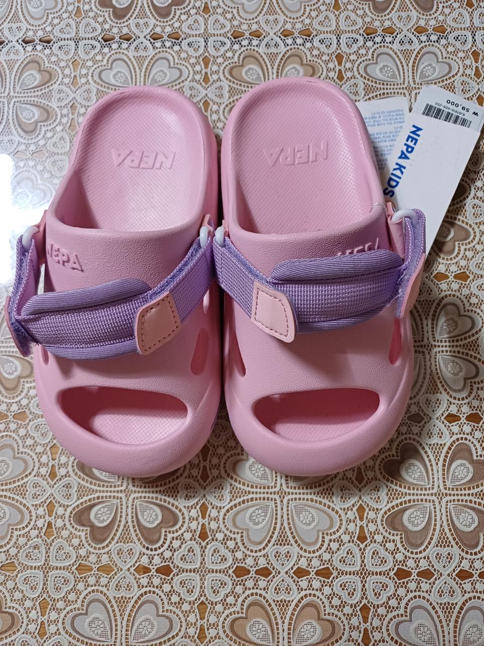 네파 키즈 샌들