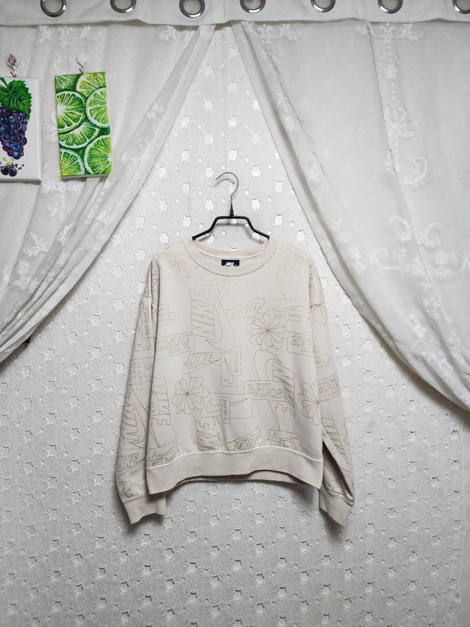 나이키 기모티셔츠 여성100