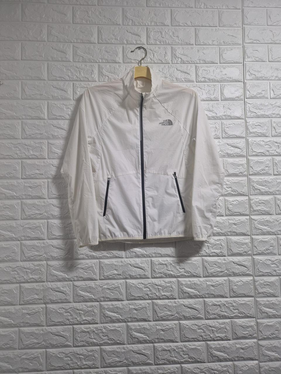노스페이스 바람막이