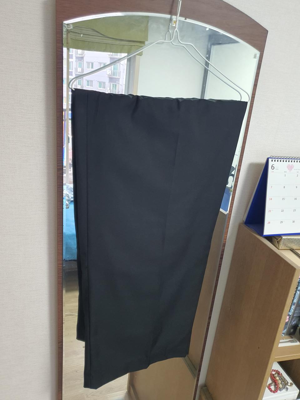 기본 블랙 빅와이드핏 슬랙스 택포 2만원에 판매합니다