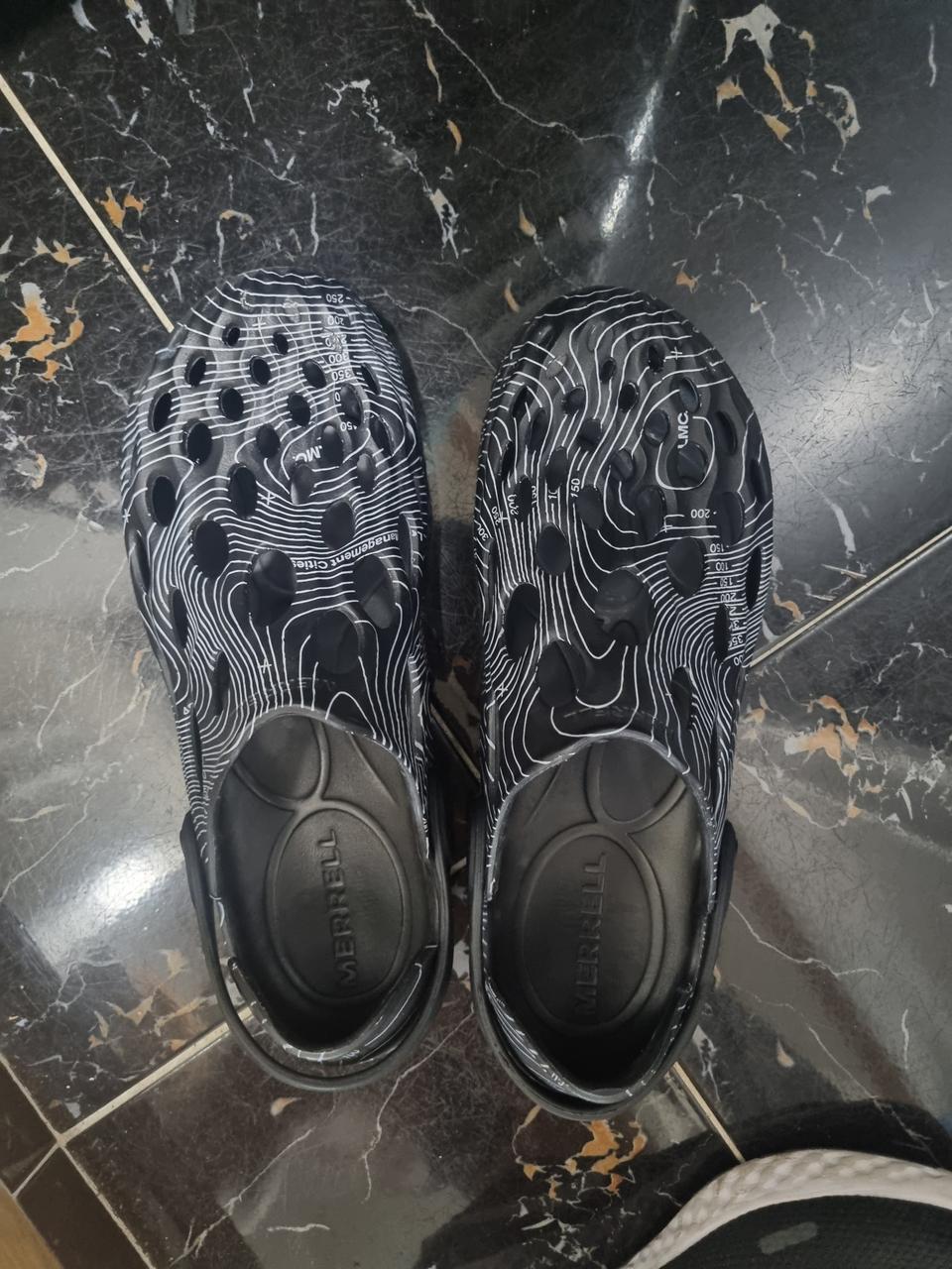 LMC X MERRELL HYDRO MOC black 팝니다