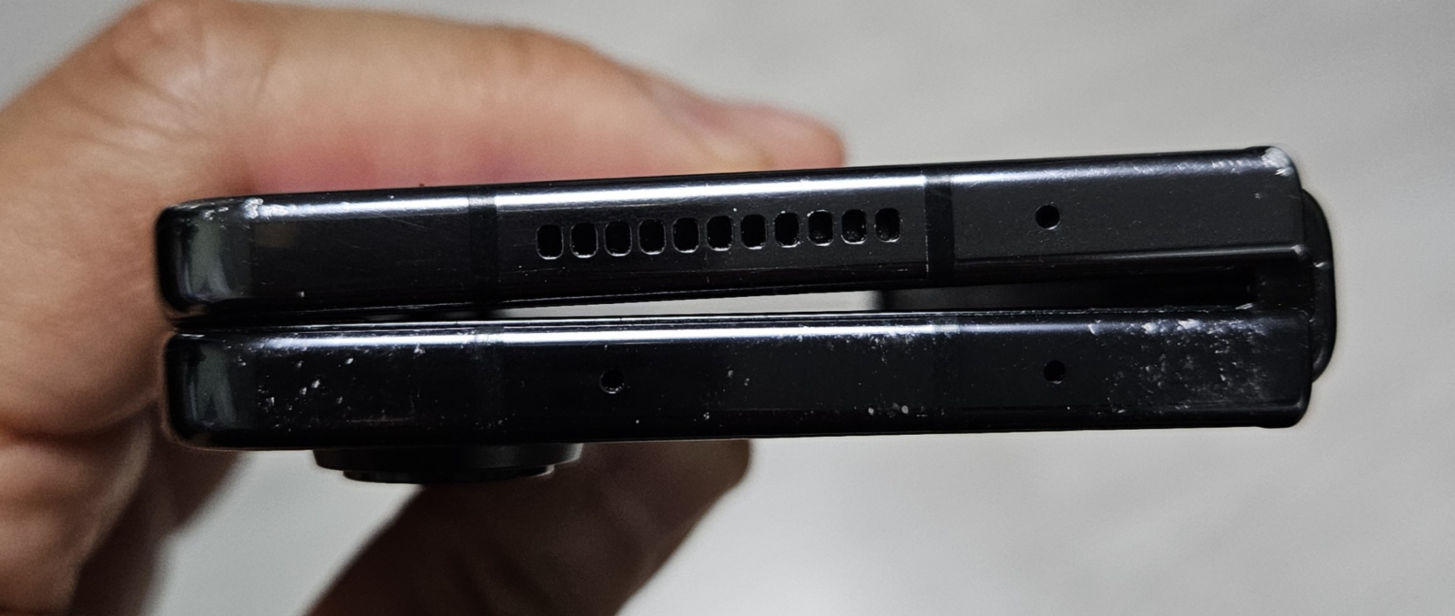 갤럭시 Z폴드4 블랙 256GB 부품용 싸게 팝니다. 4