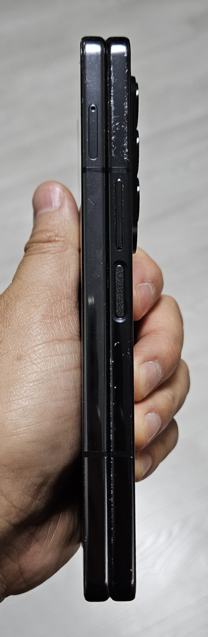 갤럭시 Z폴드4 블랙 256GB 부품용 싸게 팝니다. 6