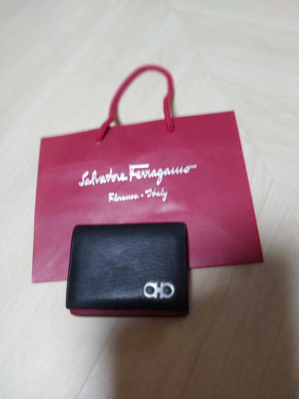 Salvatore  Ferragamo 정품  카드및 명함지갑