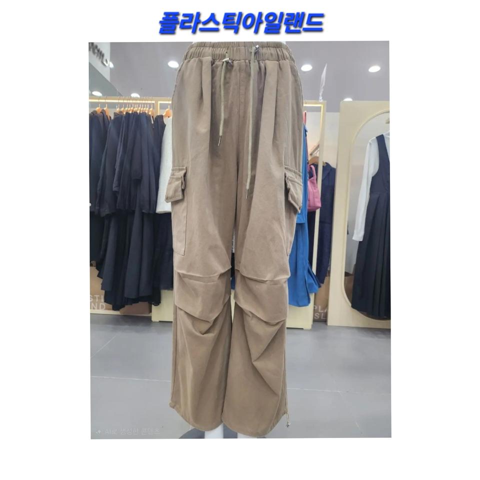 플라스틱아일랜드 파라슈트 카고팬츠 (24ss)