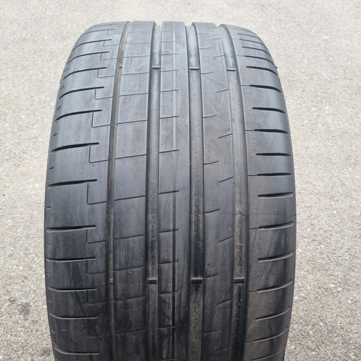  325 35 23 피렐리 피제로 흡음제 중고타이어 1짝