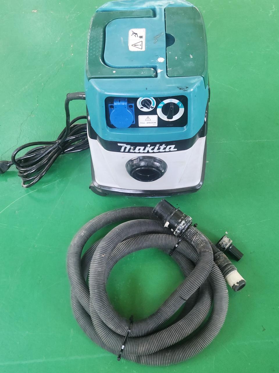 마끼다 건습식 집진기 VC1310L 팝니다