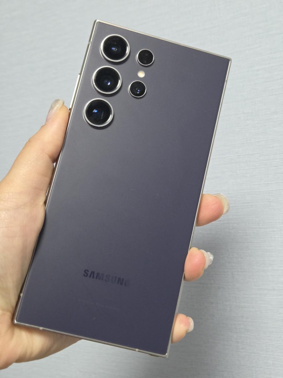 갤럭시 S24울트라 512G 자급제SS급 서울s24울트라 부산s24울트라