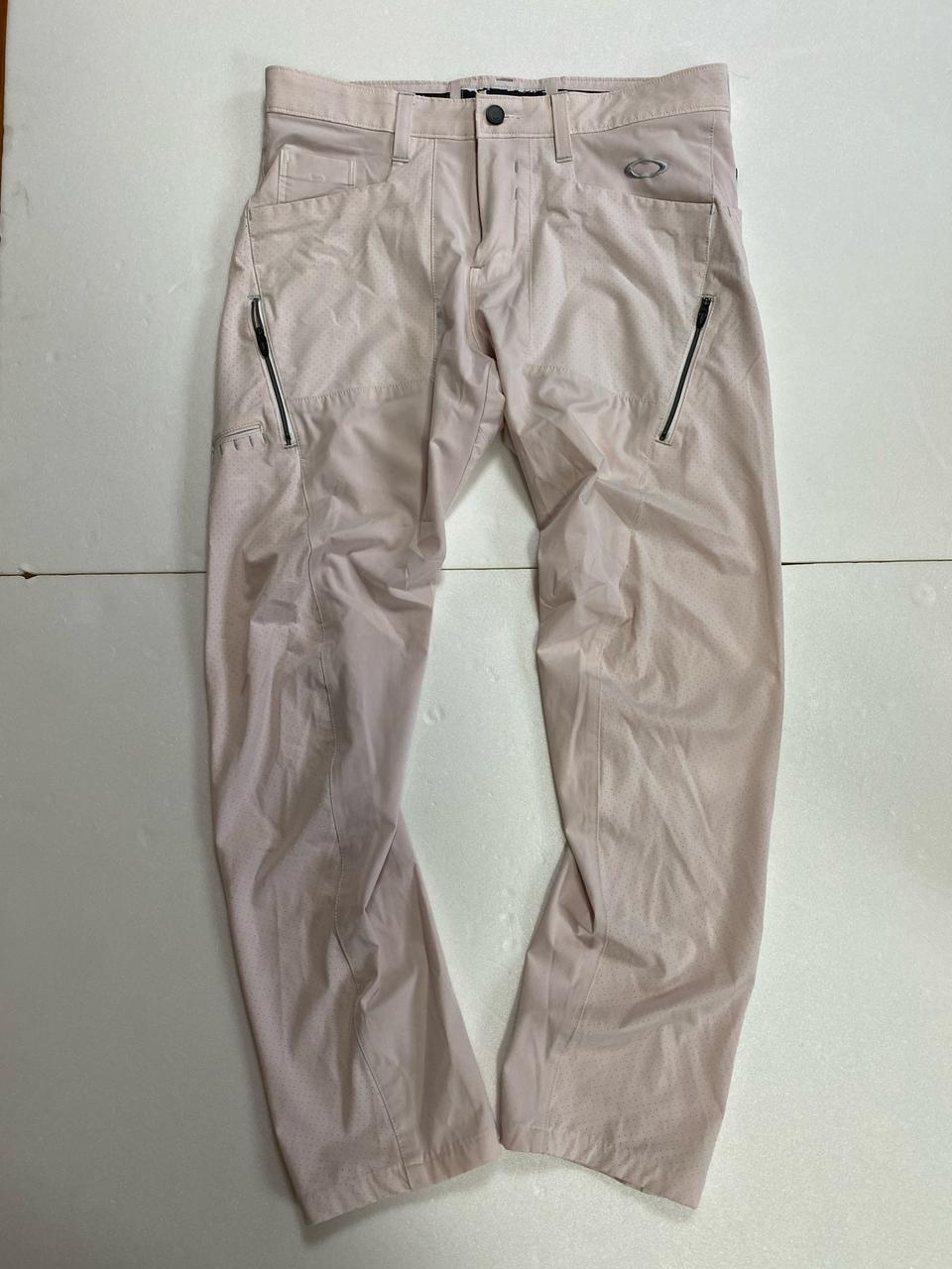Oakley pants 33