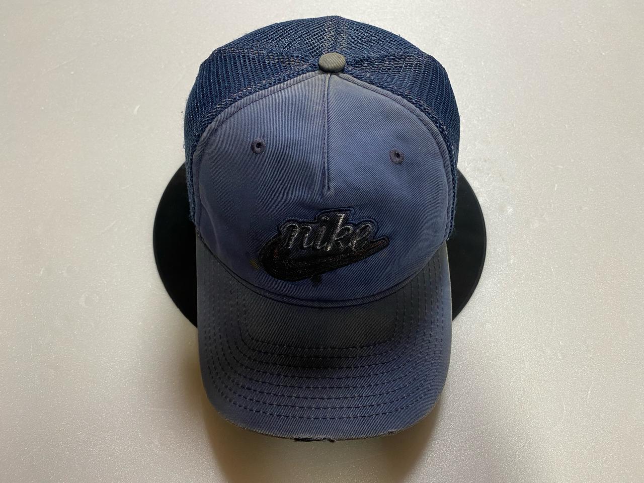 Nike vintage trucker cap