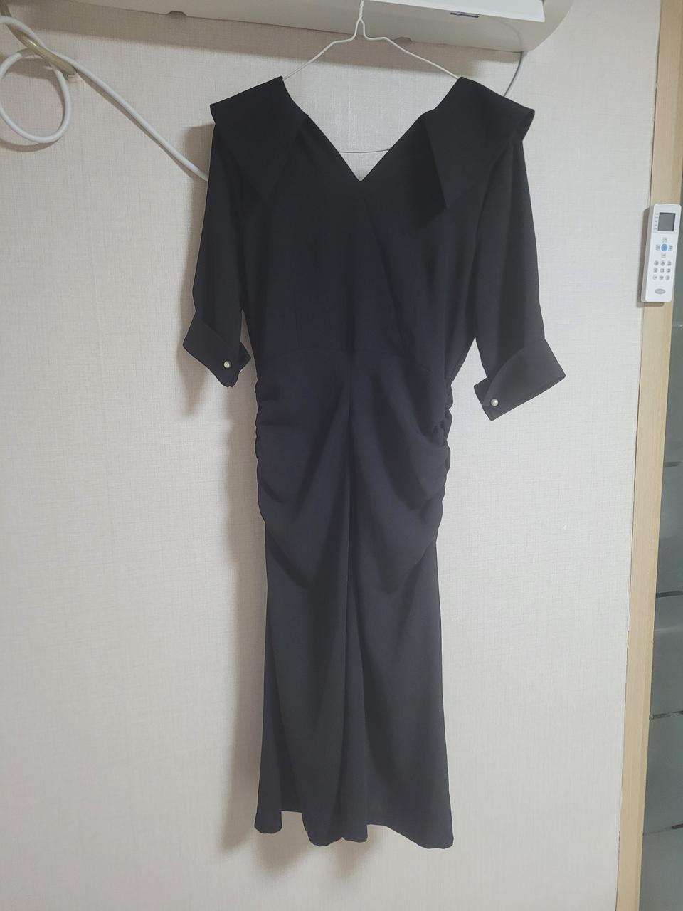 블랙 진주 포인트 셔링 롱원피스 하객룩 오피스룩 돌잔치 원가6만원