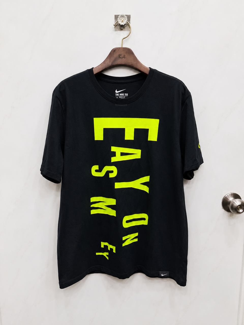 105,XL )) NIKE 나이키 라운드넥 반팔티셔츠! 디자인 예뻐요~
