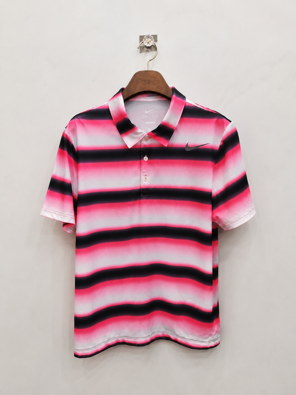 100,L) NIKE 나이키 카라 반팔티셔츠! 디자인,색상 짱 예뻐요