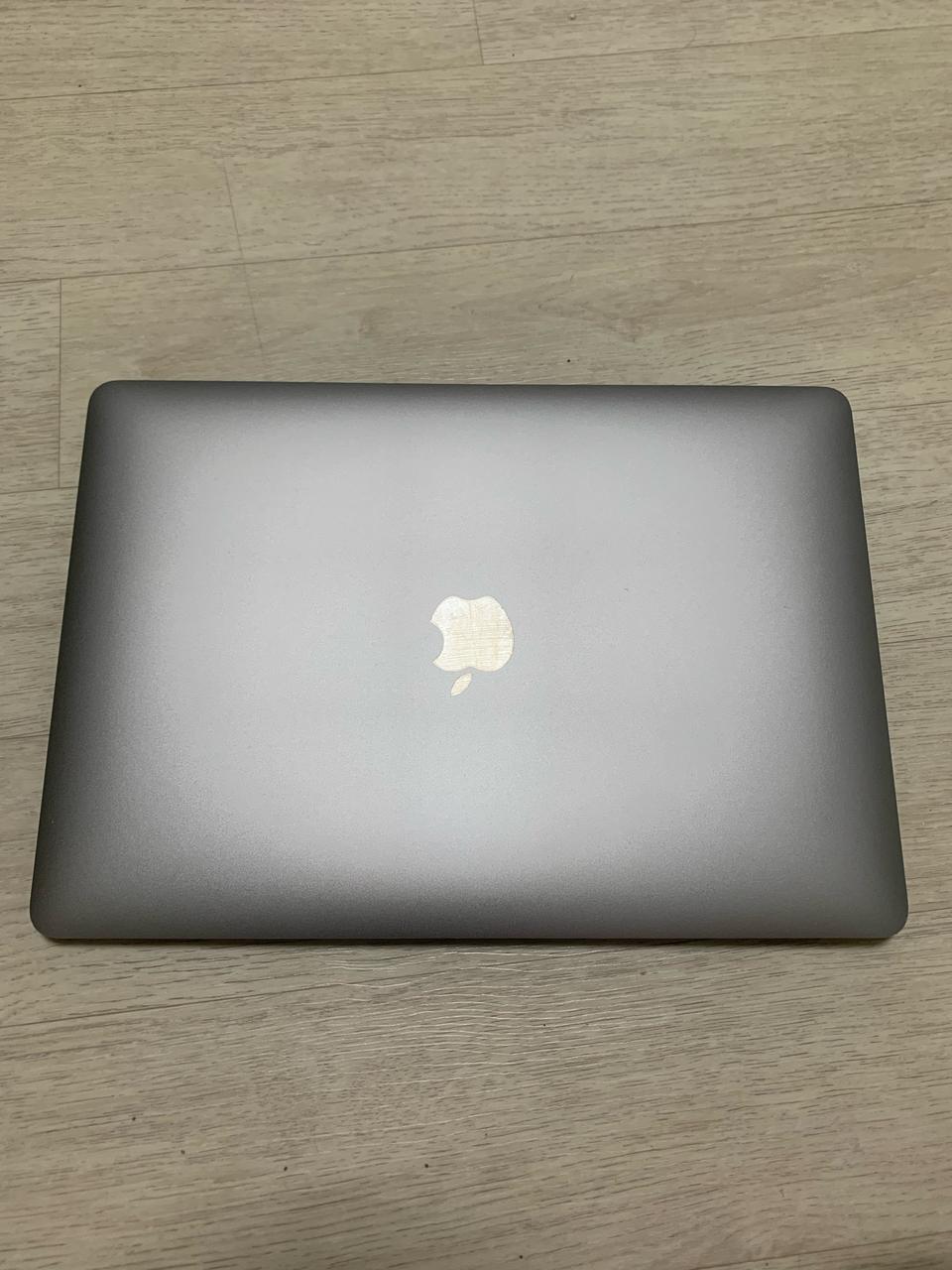 맥북에어 M1 13인치 8GB 256GB 스그색상