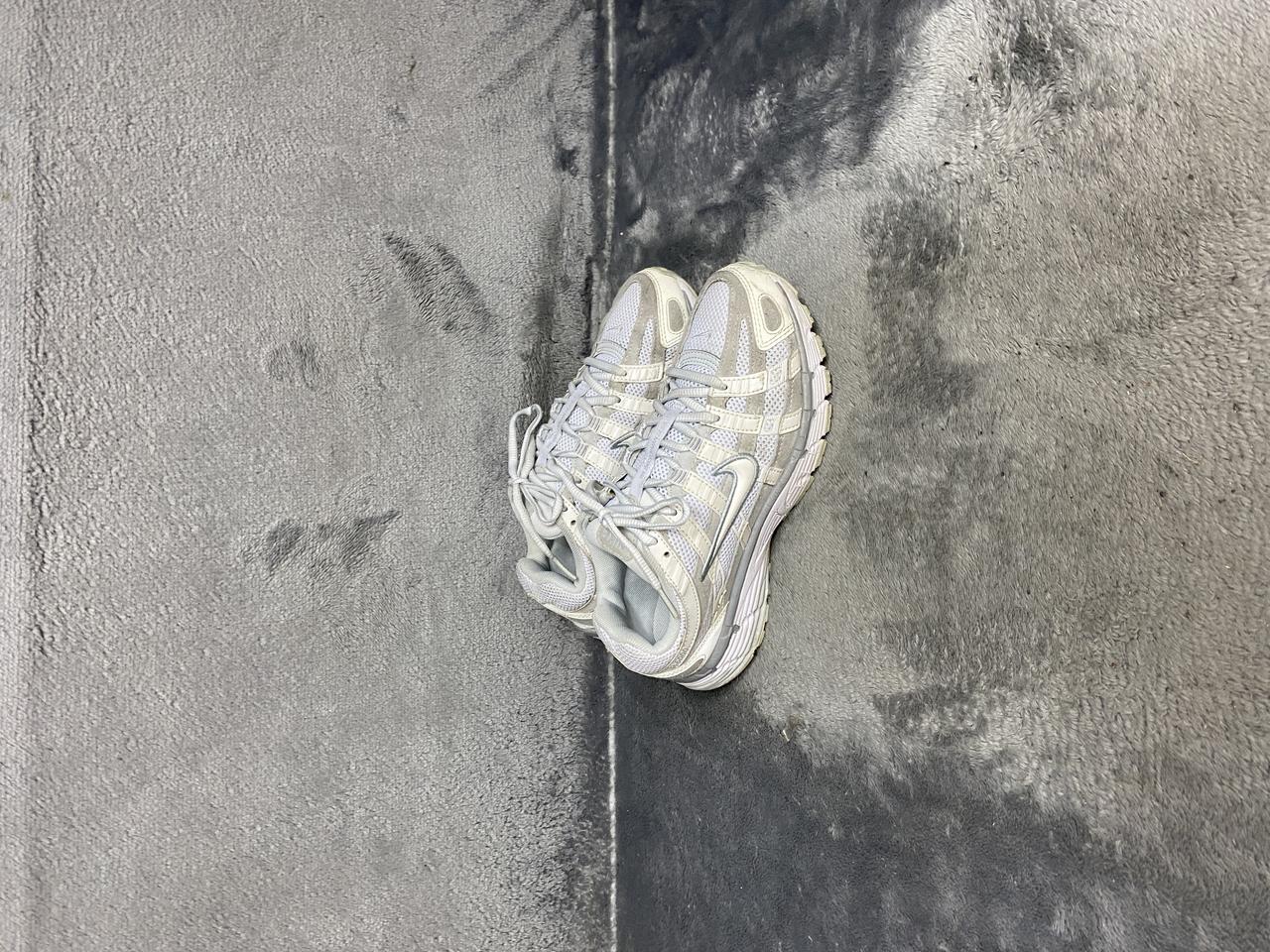 나이키 운동화 235