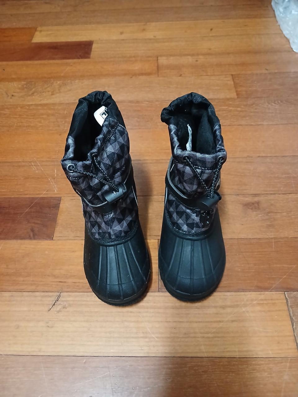 175싸이즈 필라부츠(새것수준) 10000원