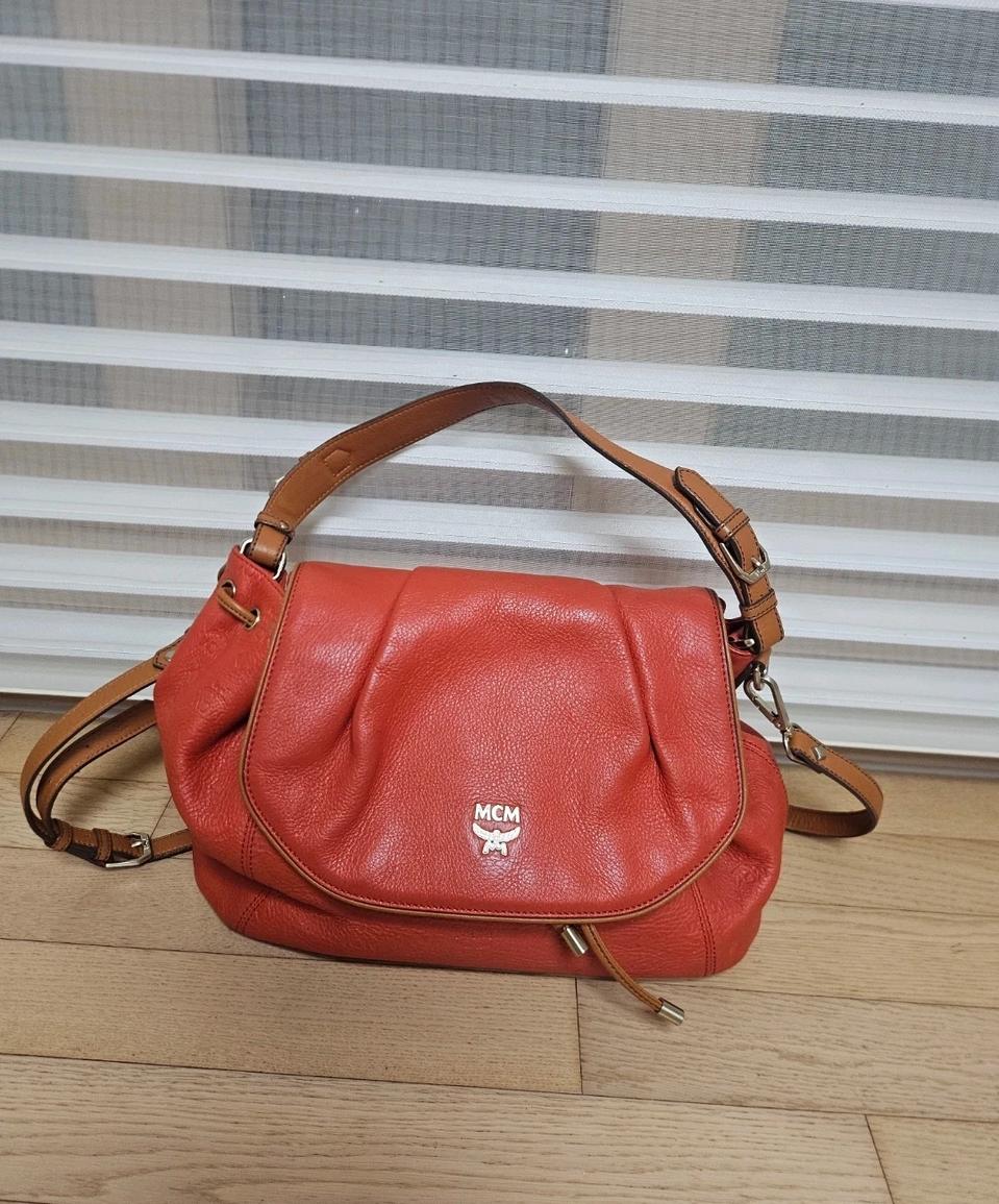 mcm 숄더백