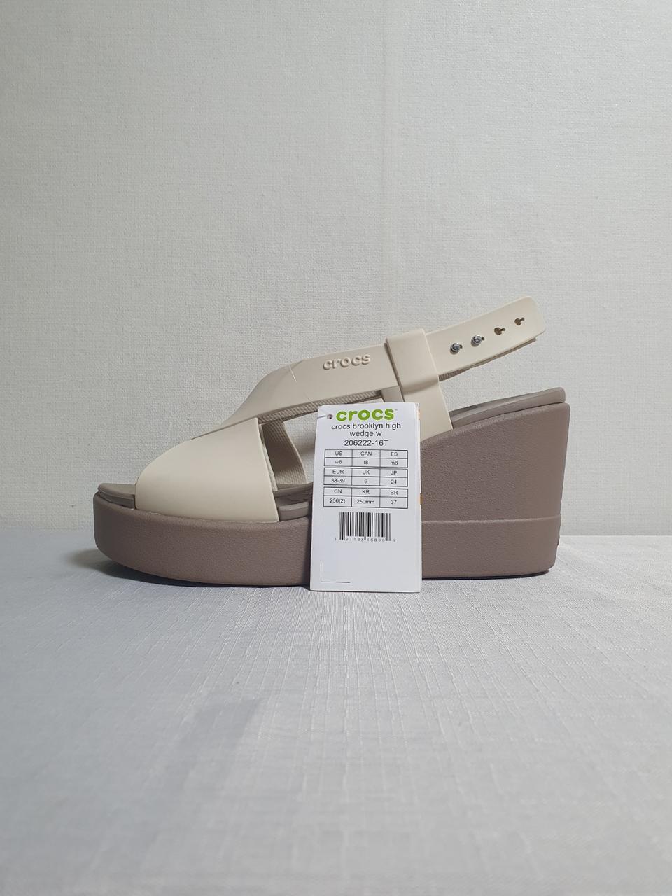 크록스 브루클린 하이 웨지 샌들 스터코 머슈룸 250mm