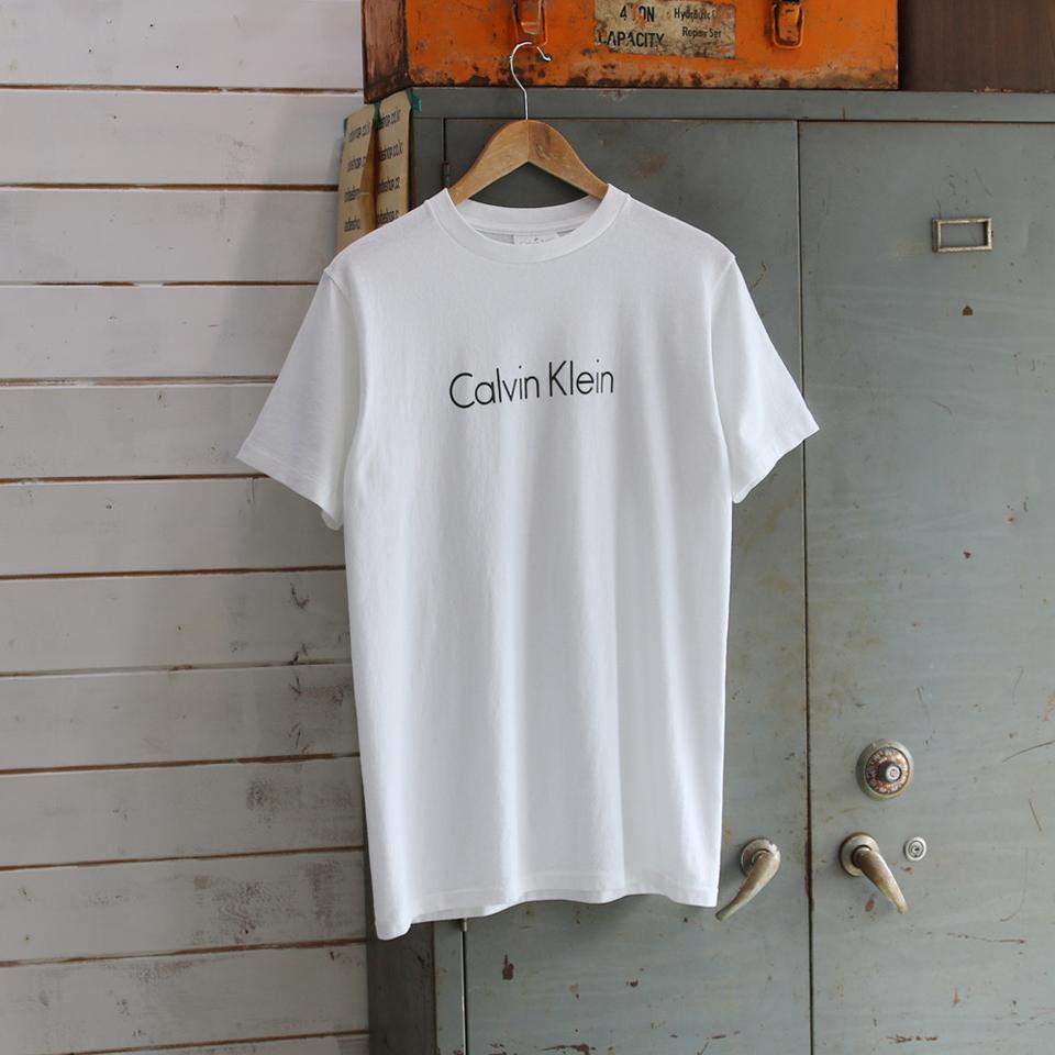 (착용컷) Calvin Klein 반팔 티셔츠 (남성용 98)