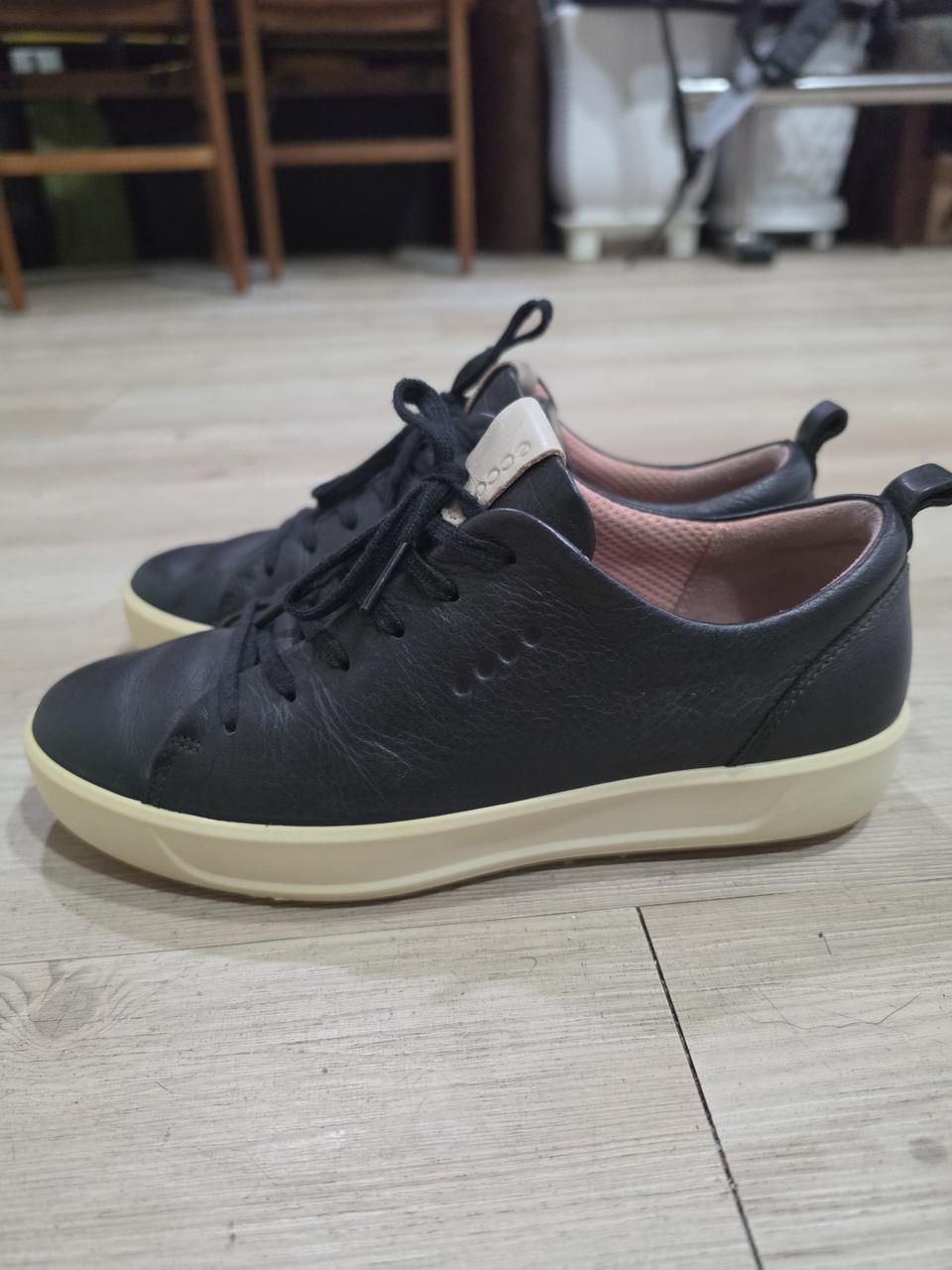 ECCO GOLF 소프트 8 스파이크리스 가죽골프화 37 235mm