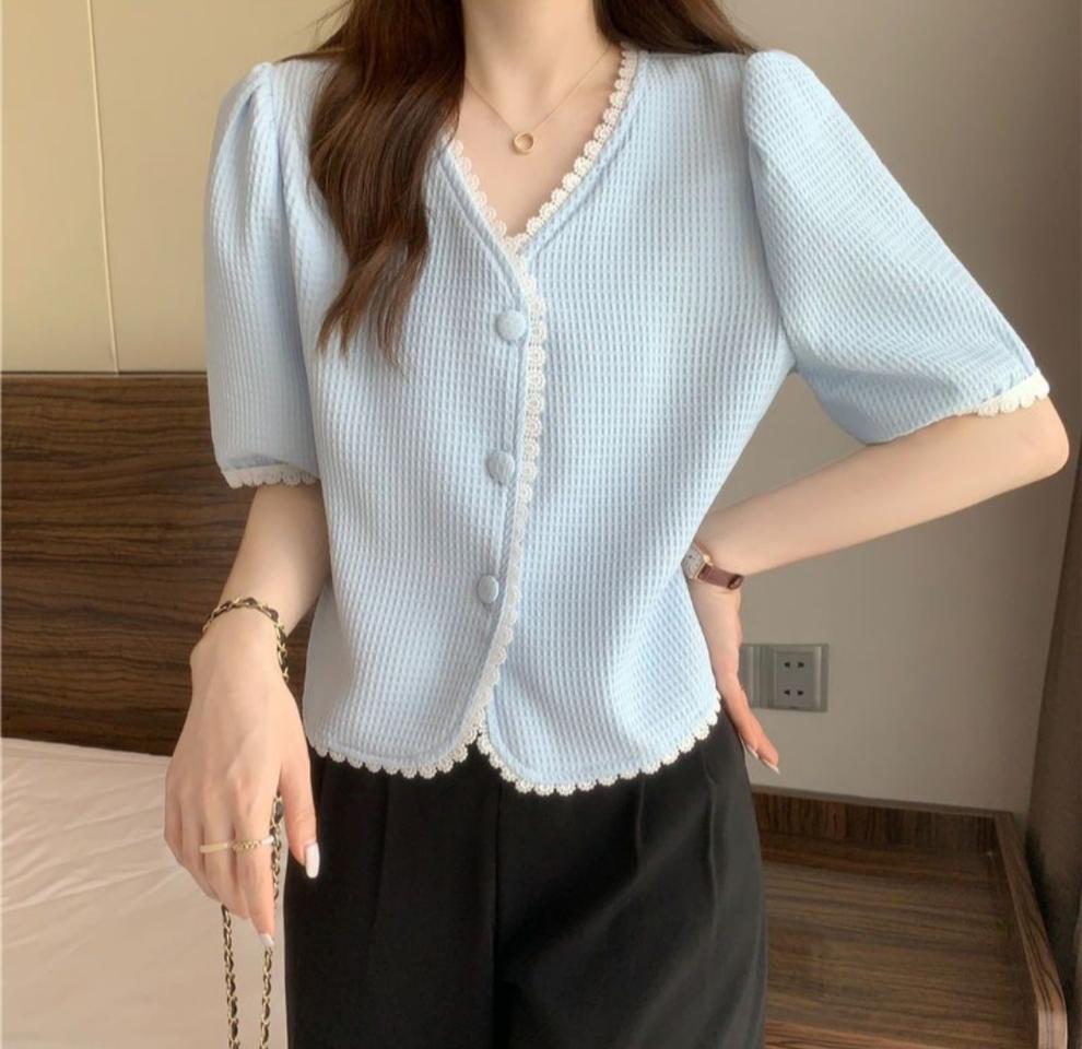 레이스 배색 브이넥 퍼프 자켓겸 블라우스