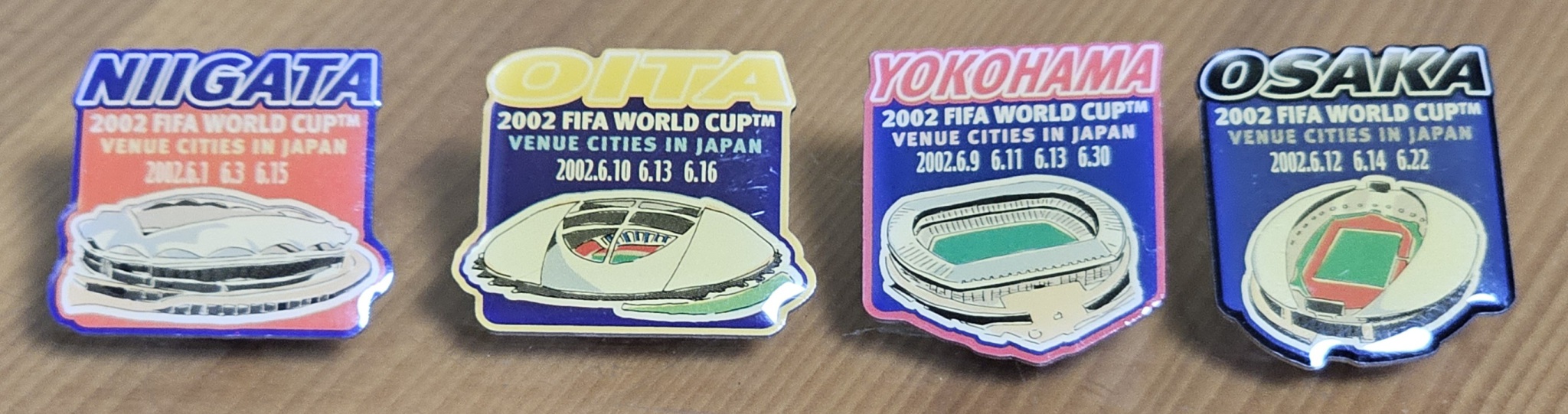 2002 한일월드컵 기념 경기장 핀뱃지 4개 세트