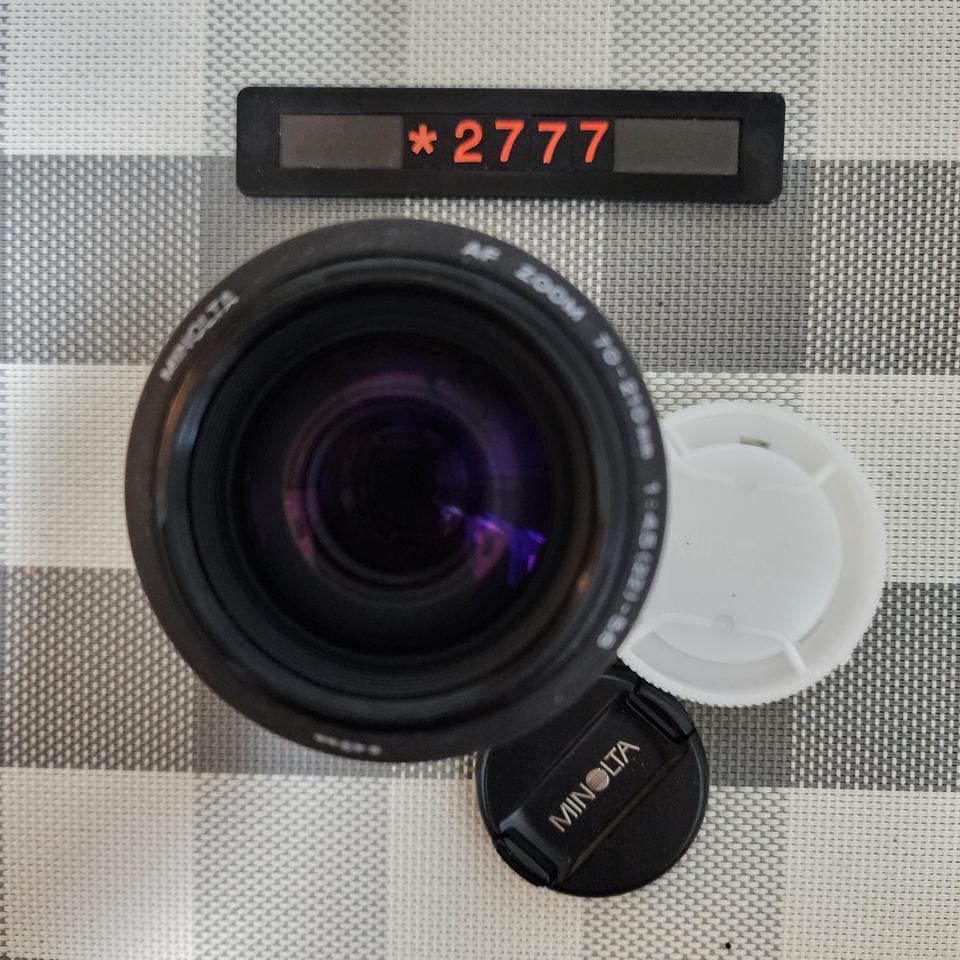 미놀타 AF 마운트 70-210mm 줌렌즈