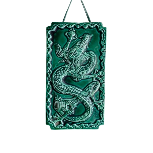 빈티지 용 부조 세라믹 장식품