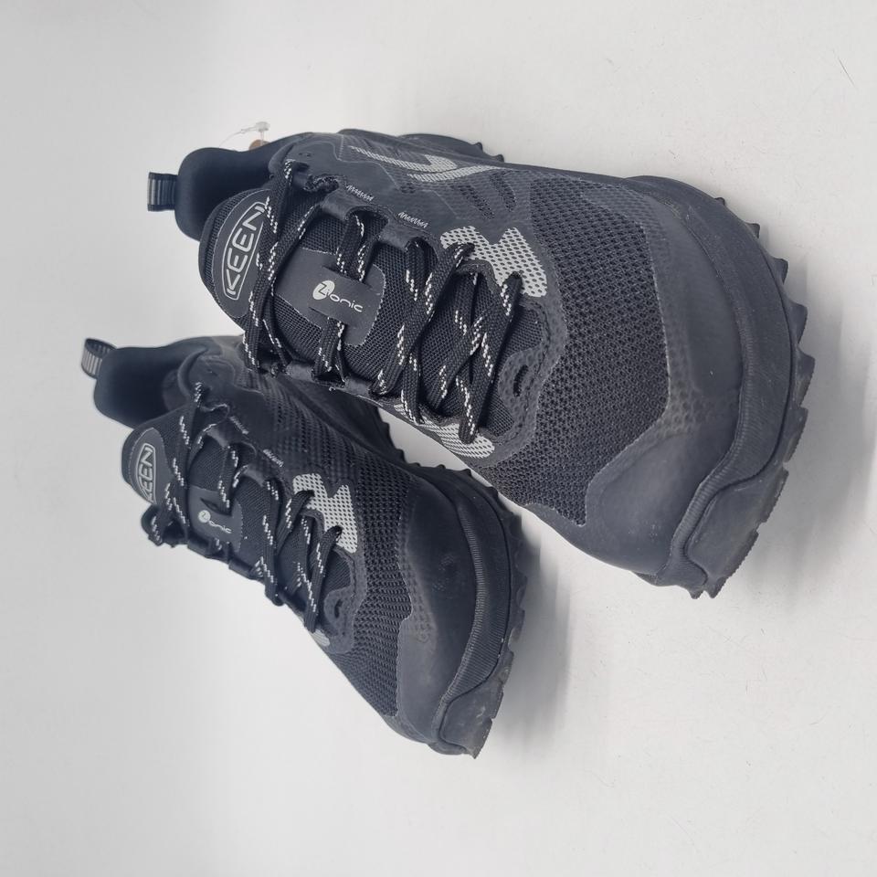 KEEN 자이오닉 NXT 워터프루프 하이킹 슈즈 트리플 남성 260mm