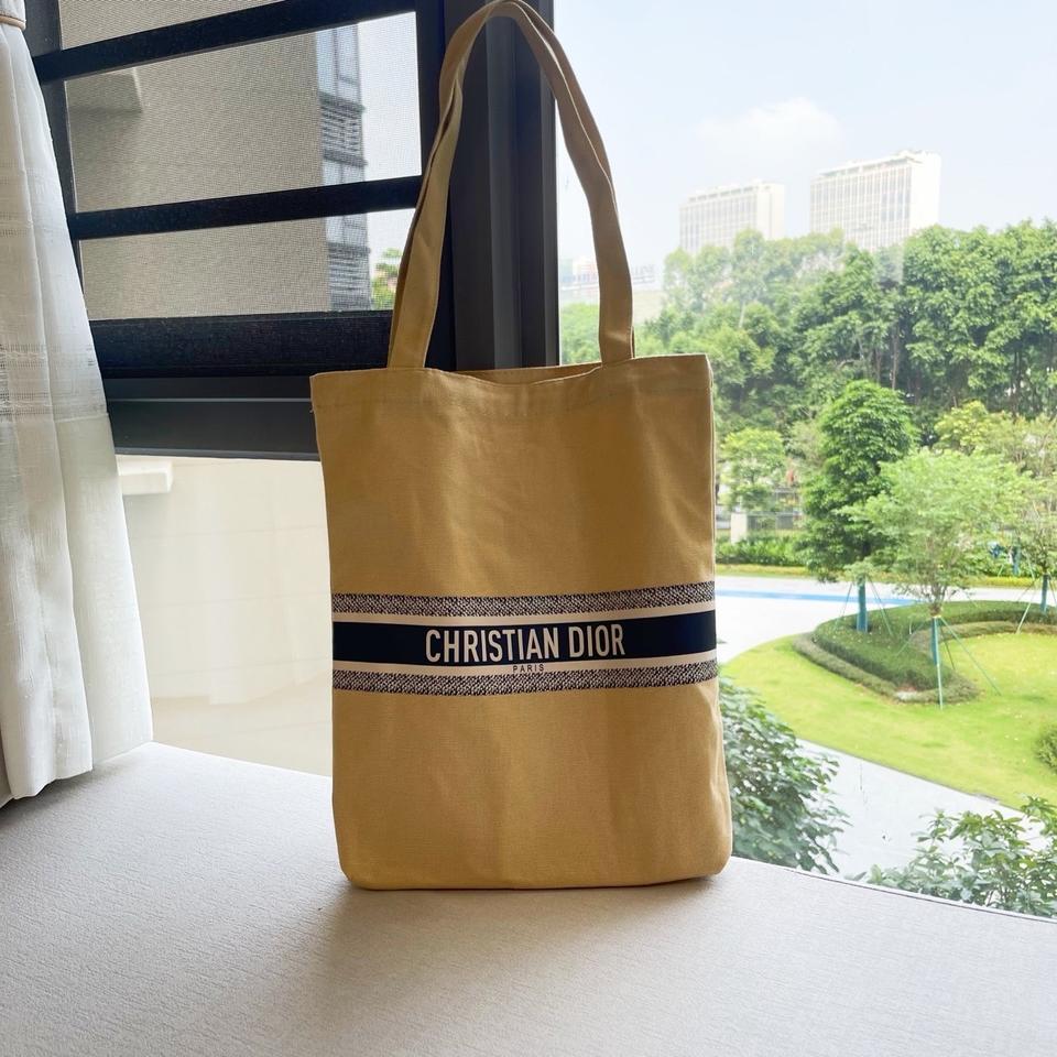 디올 하운드체크 에코백