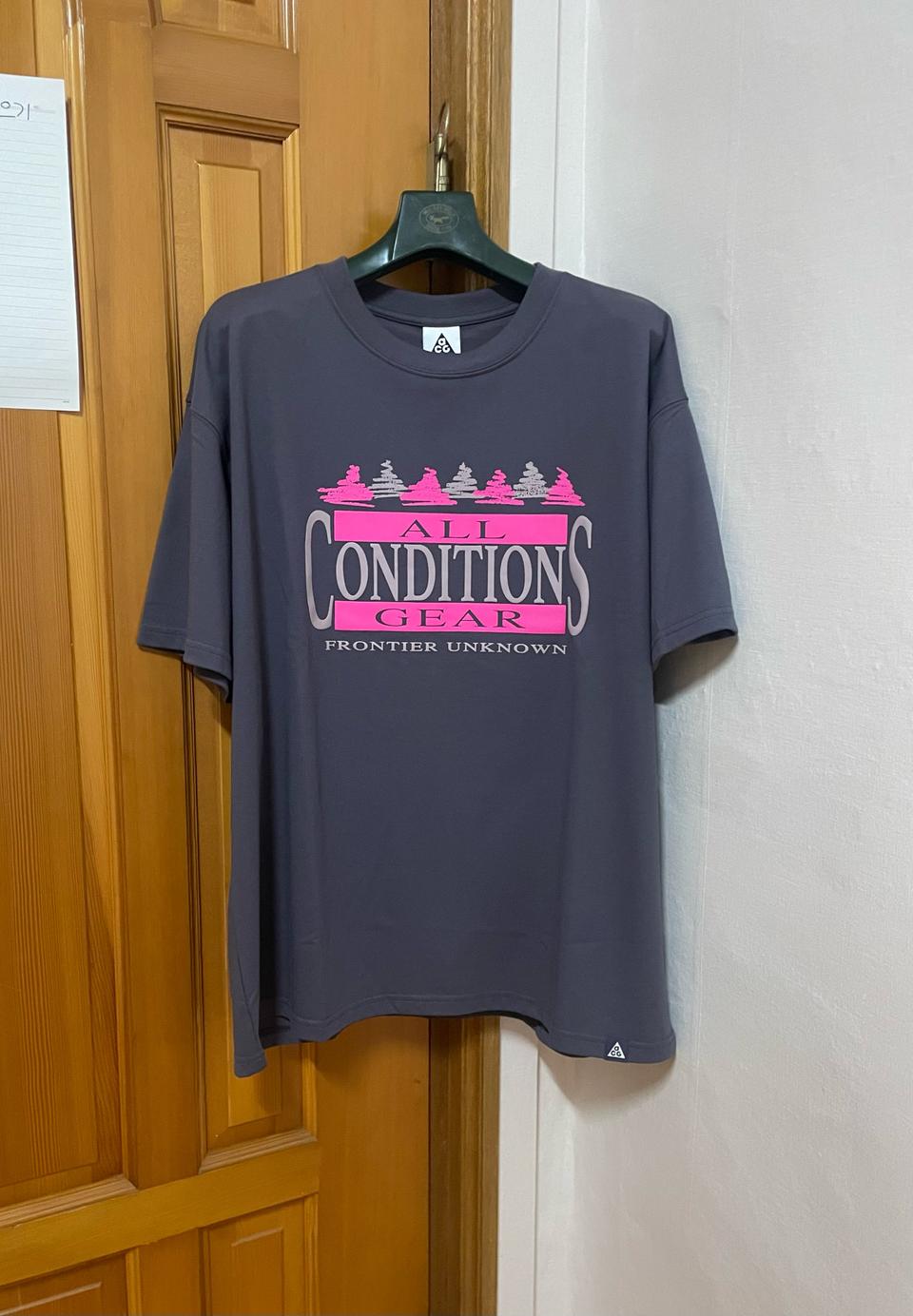 나이키 ACG 반팔티셔츠 XL