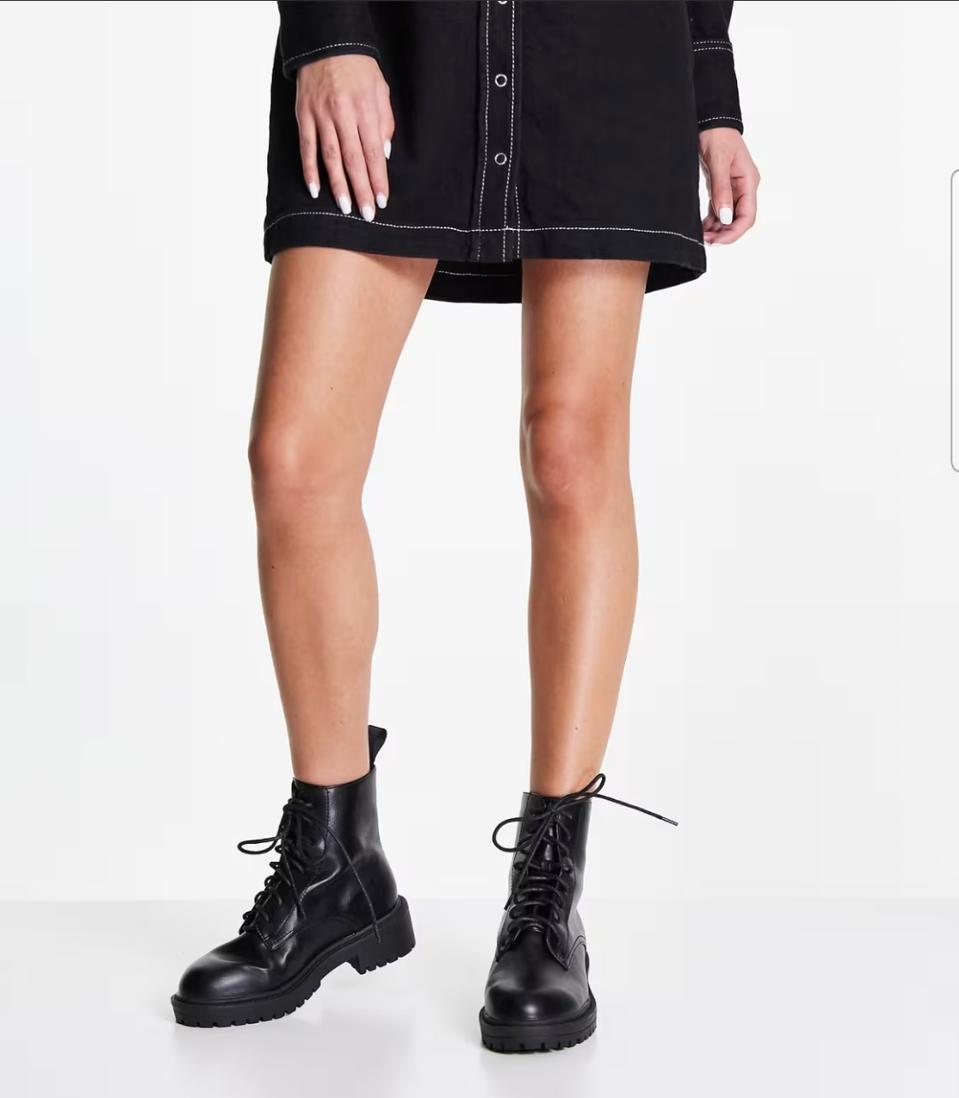 [새상품/240] ASOS 레이스업 앵클부츠 WIDE FIT